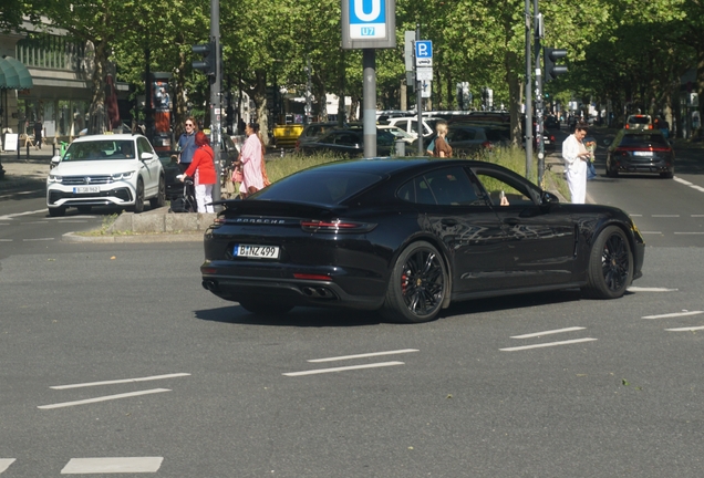 Porsche 971 Panamera Turbo MkI