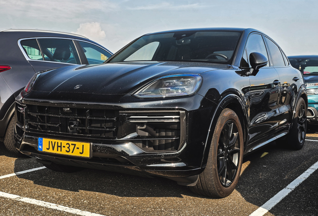 Porsche Cayenne Coupé Turbo E-Hybrid