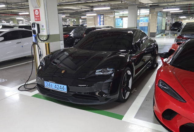 Porsche Taycan GTS MkI