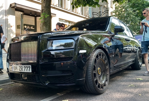 Rolls-Royce Cullinan Black Badge