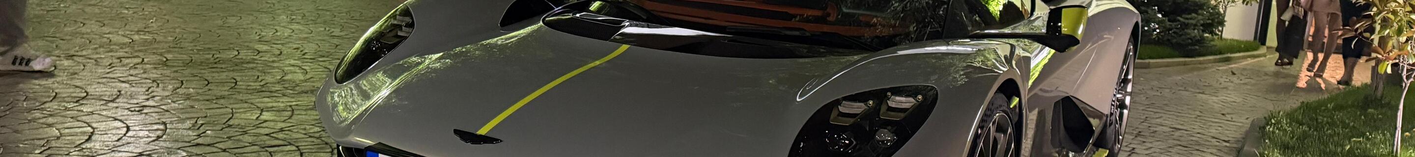 Aston Martin Valhalla