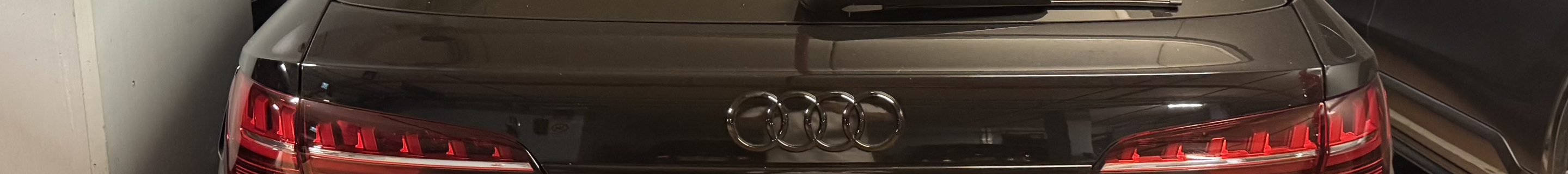 Audi RS4 Avant B9
