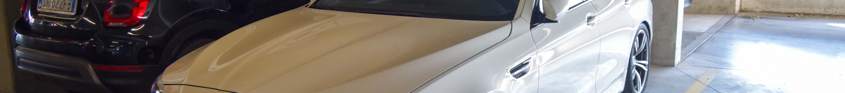 BMW M5 F10 2011