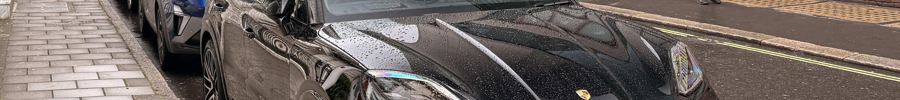 Porsche 9YA Cayenne GTS MkII
