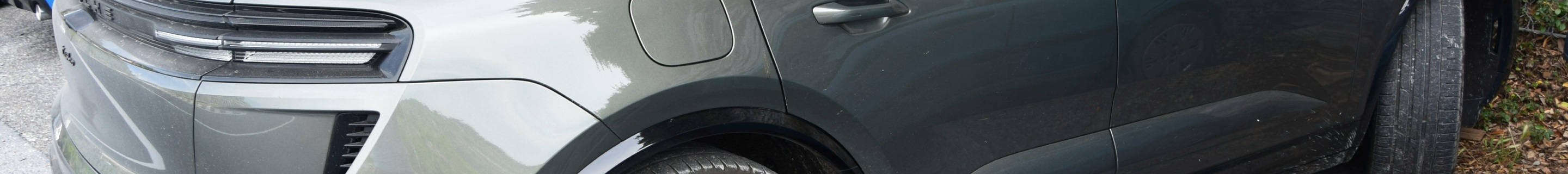 Porsche Macan EV Turbo