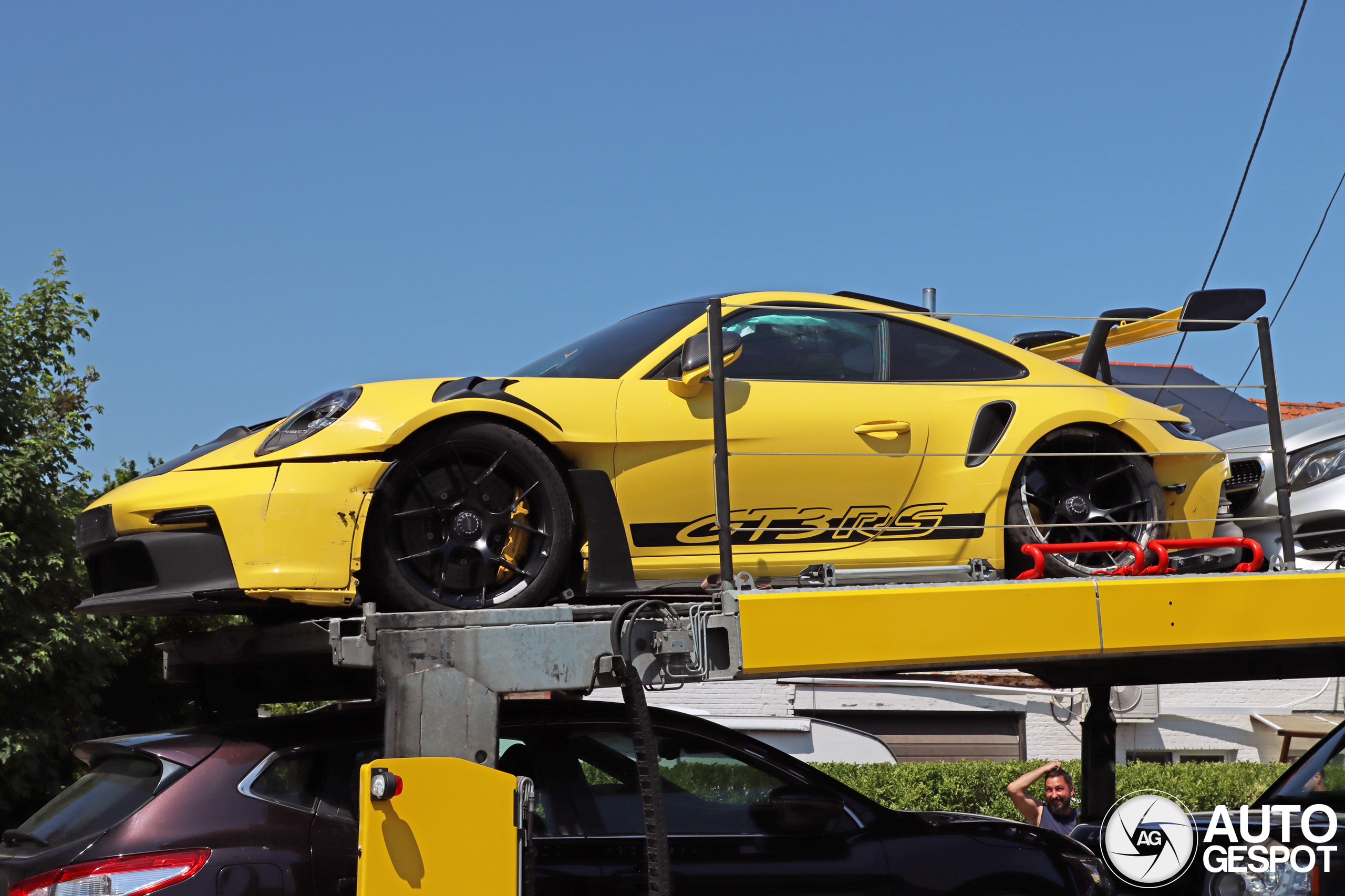 Porsche 992 GT3 RS MkI Weissach Package