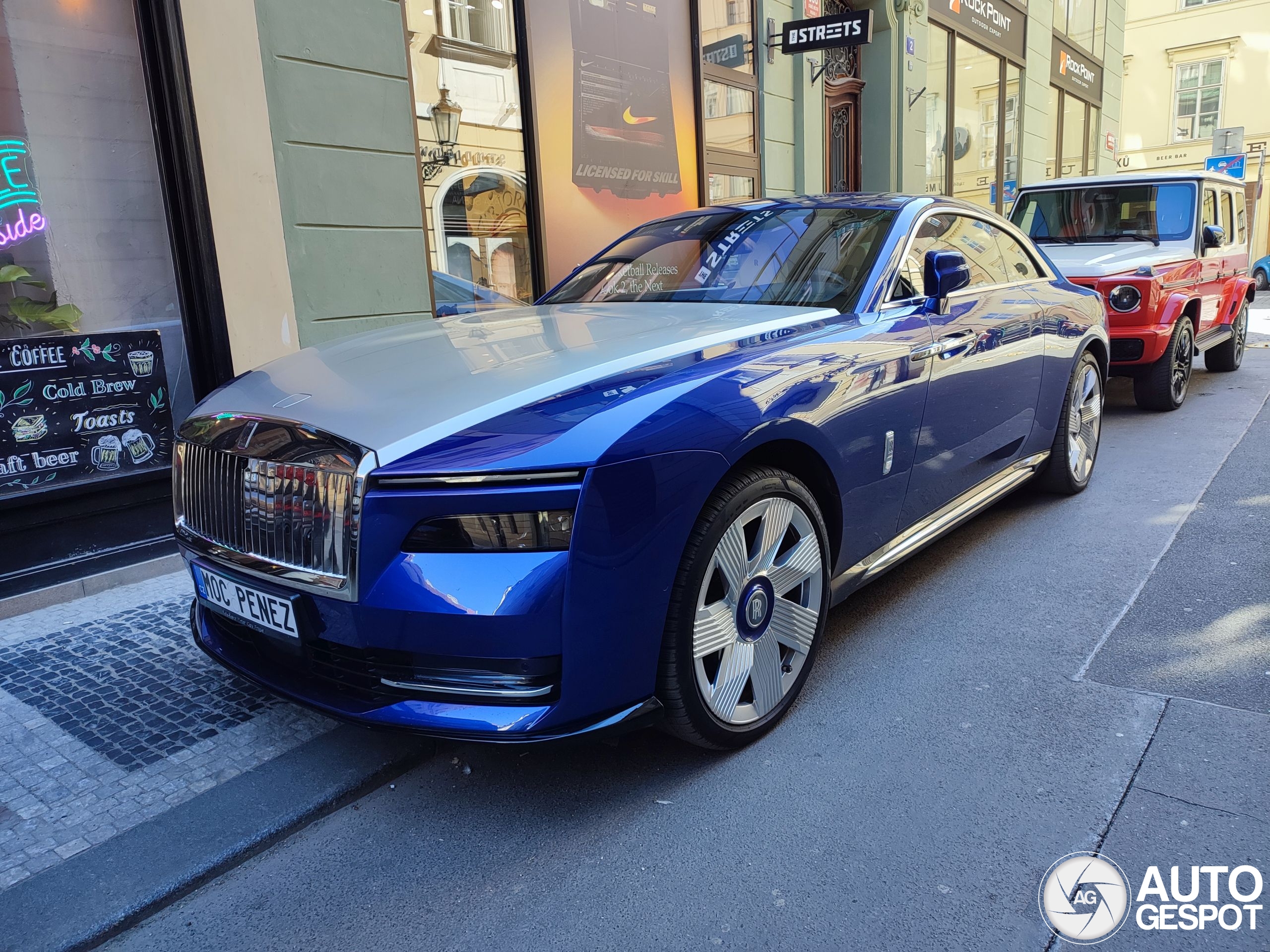 Rolls-Royce Spectre