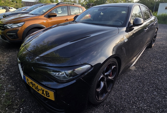 Alfa Romeo Giulia Quadrifoglio
