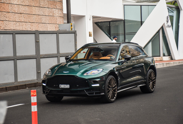 Aston Martin DBX S