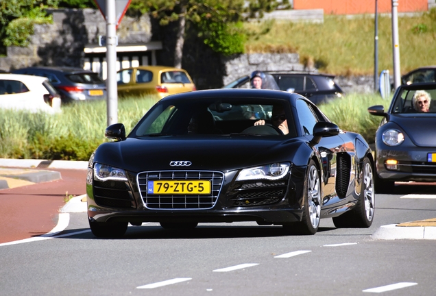 Audi R8 V10