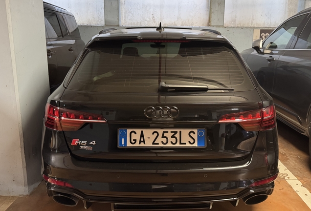 Audi RS4 Avant B9