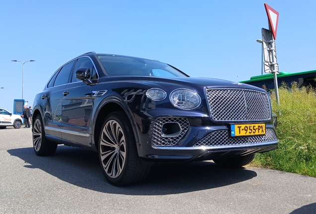 Bentley Bentayga Azure