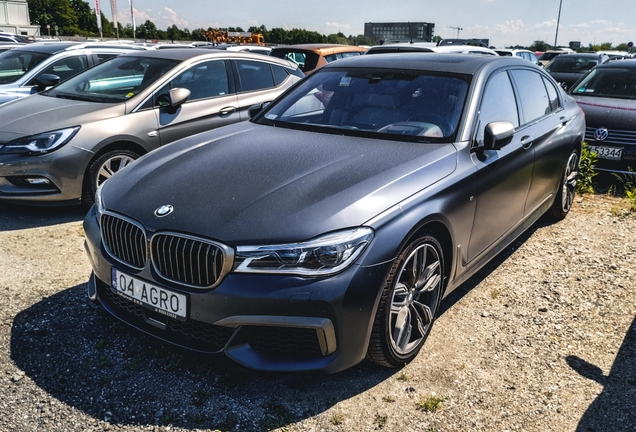 BMW M760Li xDrive