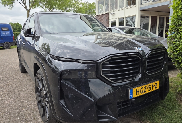 BMW XM G09