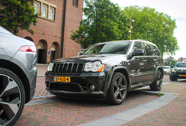 Jeep Grand Cherokee SRT-8 2005