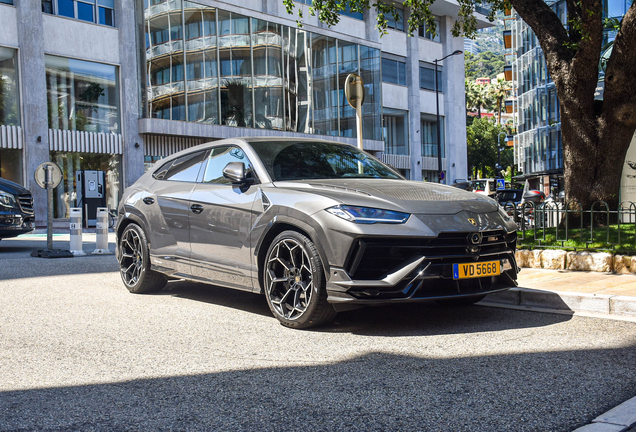 Lamborghini Urus Performante