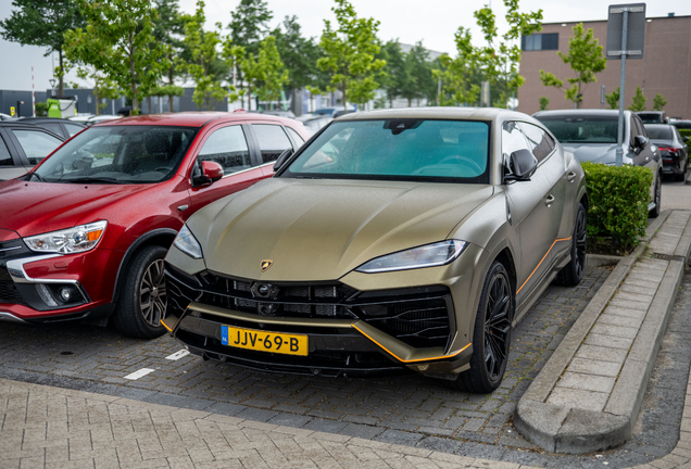 Lamborghini Urus SE
