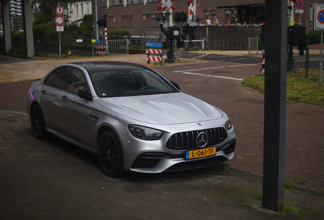Mercedes-AMG E 63 S W213 2021