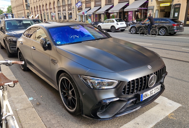 Mercedes-AMG GT 63 S X290
