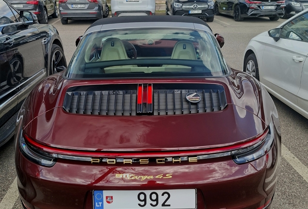 Porsche 992 Targa 4S MkI Heritage Design Edition