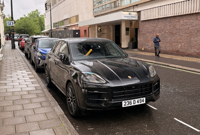 Porsche 9YA Cayenne GTS MkII
