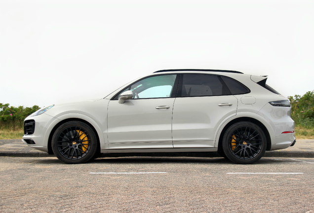 Porsche Cayenne Turbo S E-Hybrid