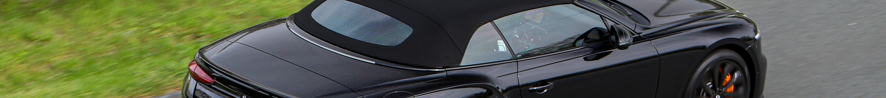 Bentley Continental GTC 2025