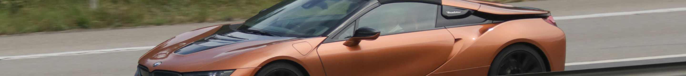 BMW i8 Roadster