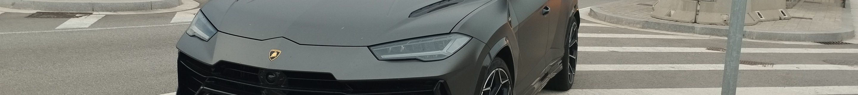 Lamborghini Urus Performante