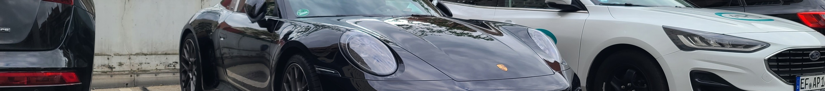 Porsche 992 Targa 4S MkI