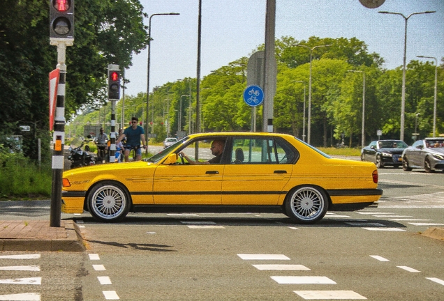 Alpina B12 5.0