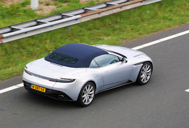 Aston Martin DB11 V8 Volante