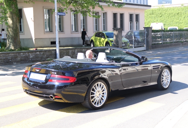 Aston Martin DB9 Volante