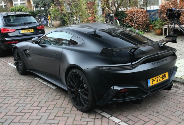 Aston Martin V8 Vantage Formula 1 Edition