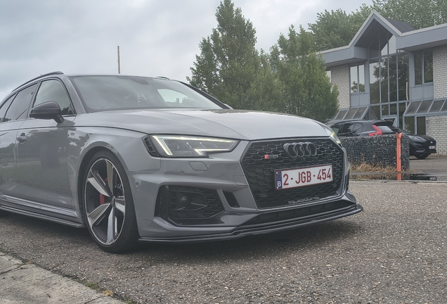 Audi RS4 Avant B9