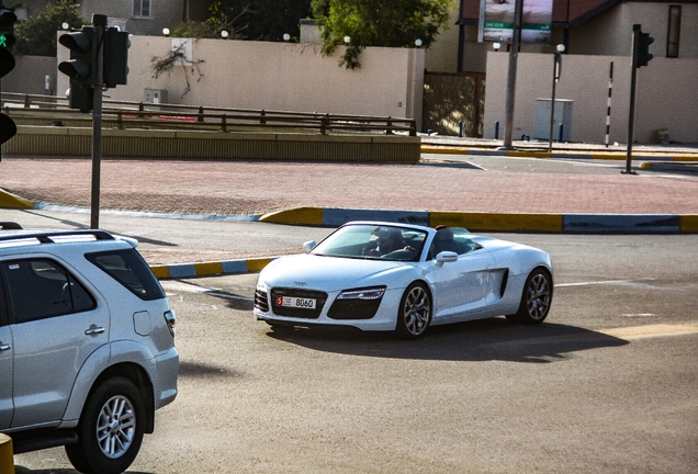 Audi R8 V10 Spyder 2013