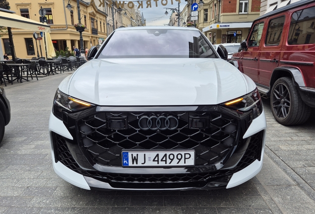 Audi RS Q8 2024