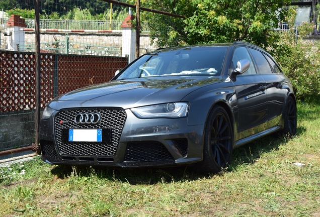 Audi RS4 Avant B8