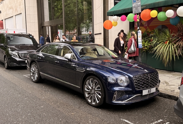 Bentley Flying Spur Mulliner 2025