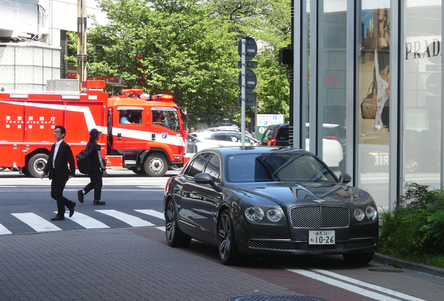 Bentley Flying Spur W12