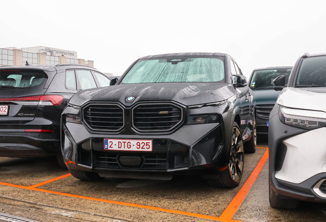 BMW XM G09