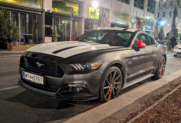 Ford Mustang GT 2015