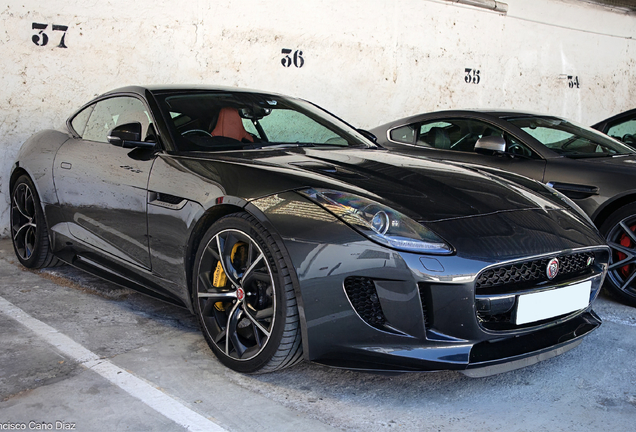 Jaguar F-TYPE R AWD Coupé
