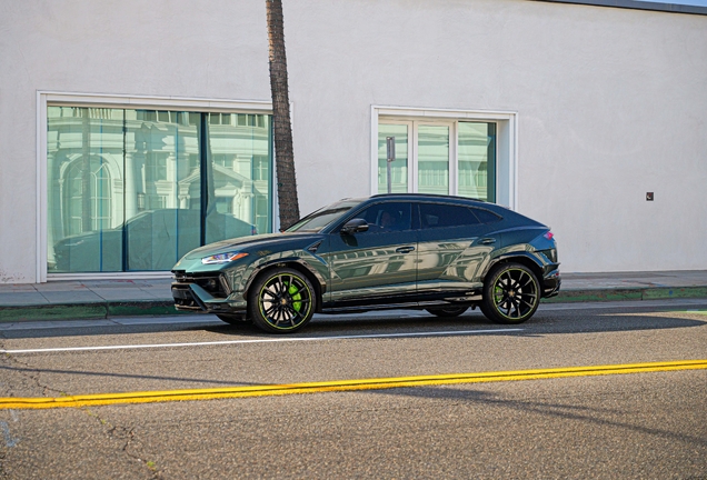 Lamborghini Urus S