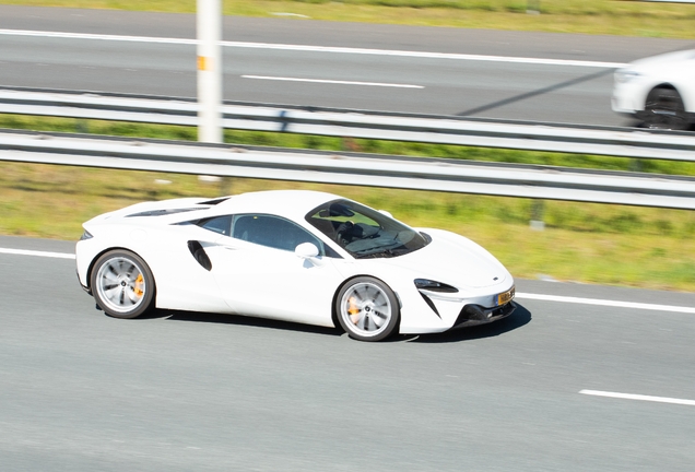 McLaren Artura