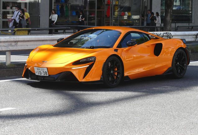 McLaren Artura Spider