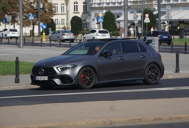 Mercedes-AMG A 45 S W177