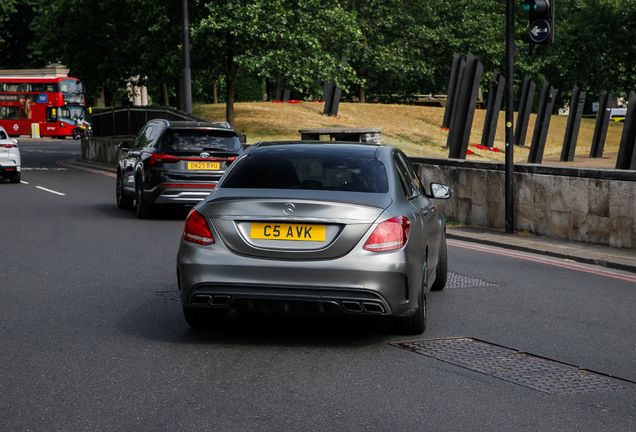 Mercedes-AMG C 63 S W205