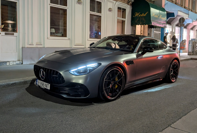 Mercedes-AMG GT 63 C192
