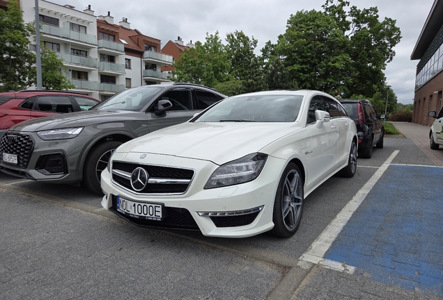 Mercedes-Benz CLS 63 AMG X218 Shooting Brake 2015